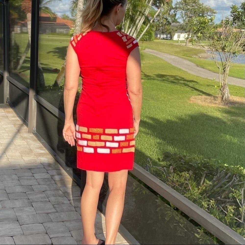 ALMATRICHI European fully embroidered red sleeveless sheath dress from Spain, 6﻿ - Picture 6 of 13